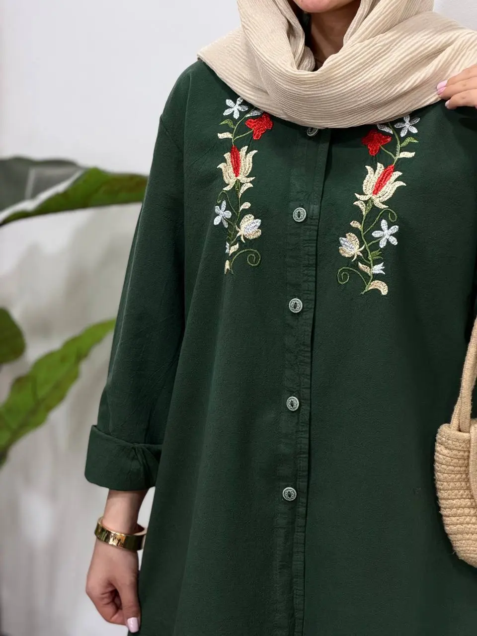 مانتو لینن گلدوزی آیسو لیلیوم (ایراد دار )
